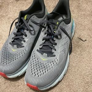 Mens Hoka one one Clifton